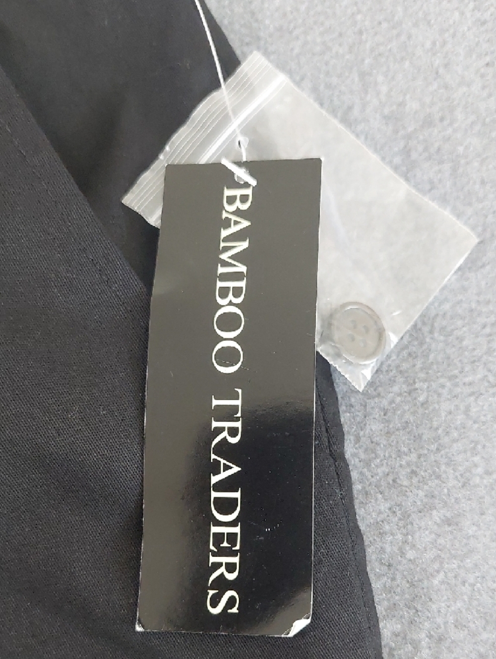 NWT Bamboo Traders Black Bermuda Shorts - Cuffed Hem Size 12 - Picture 9 of 9